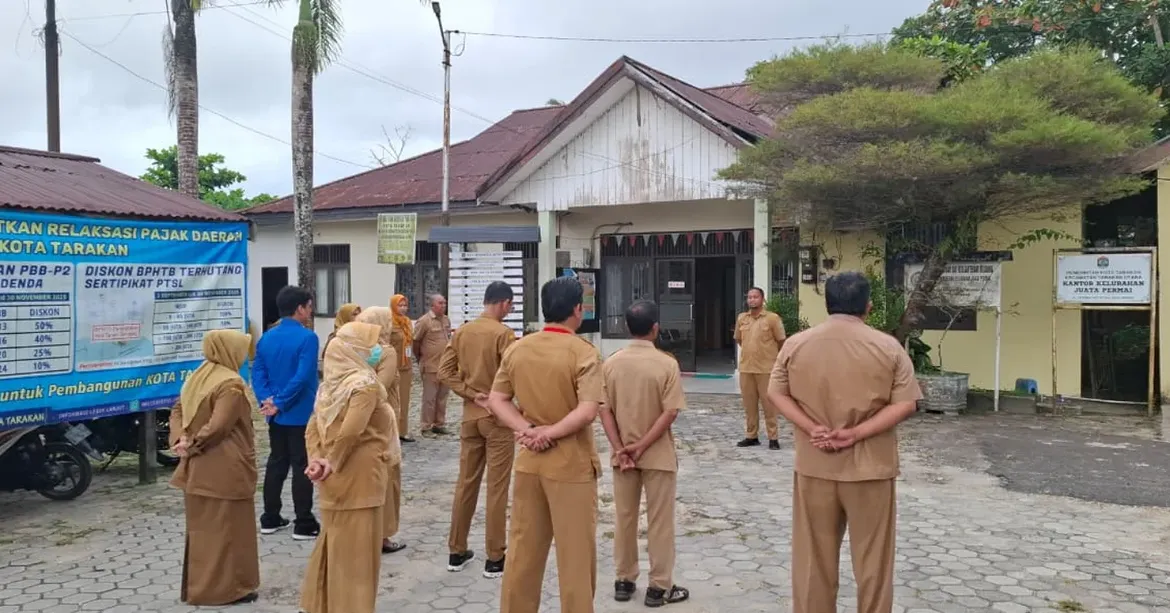 Suasana Apel Pagi